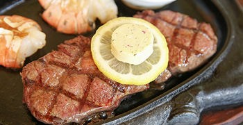 【沖繩美食】Steak House 88 美麗海店｜美味的腰內肉牛排