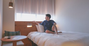 【沖繩住宿推薦】Hotel STRATA Naha｜無印風泳池度假飯店