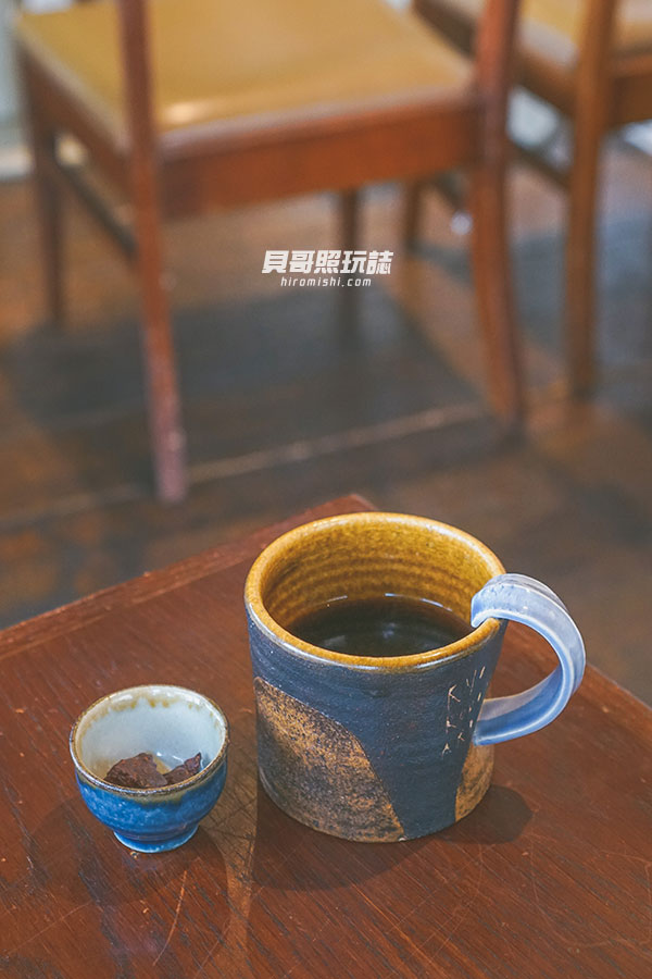 沖繩-咖啡店-Tasokare-Coffee-たそかれ珈琲-自家-焙煎-咖啡-烘豆-烘焙-那霸-甜點-蛋糕